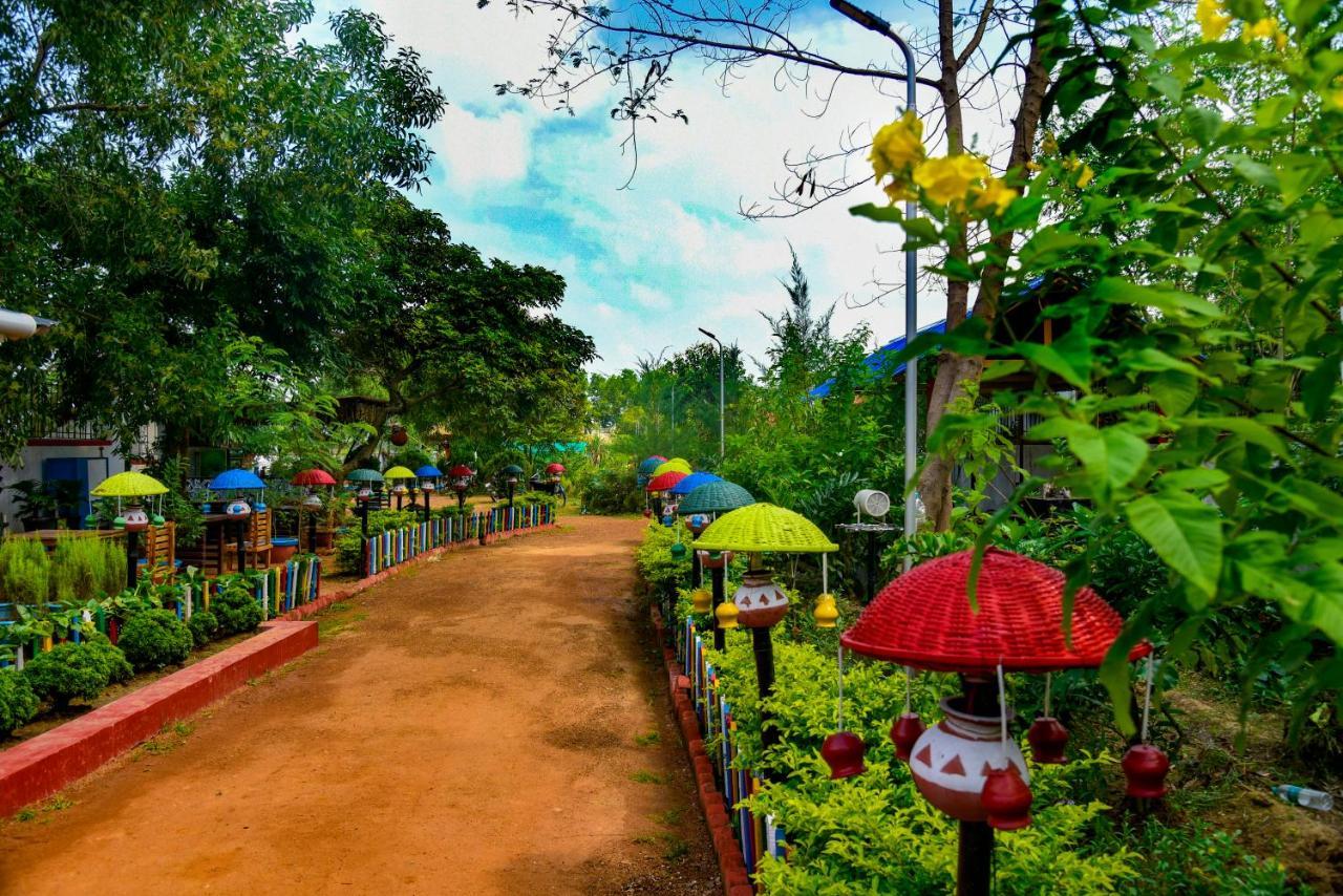 Panchobon Art Resort Shānti Niketan Extérieur photo