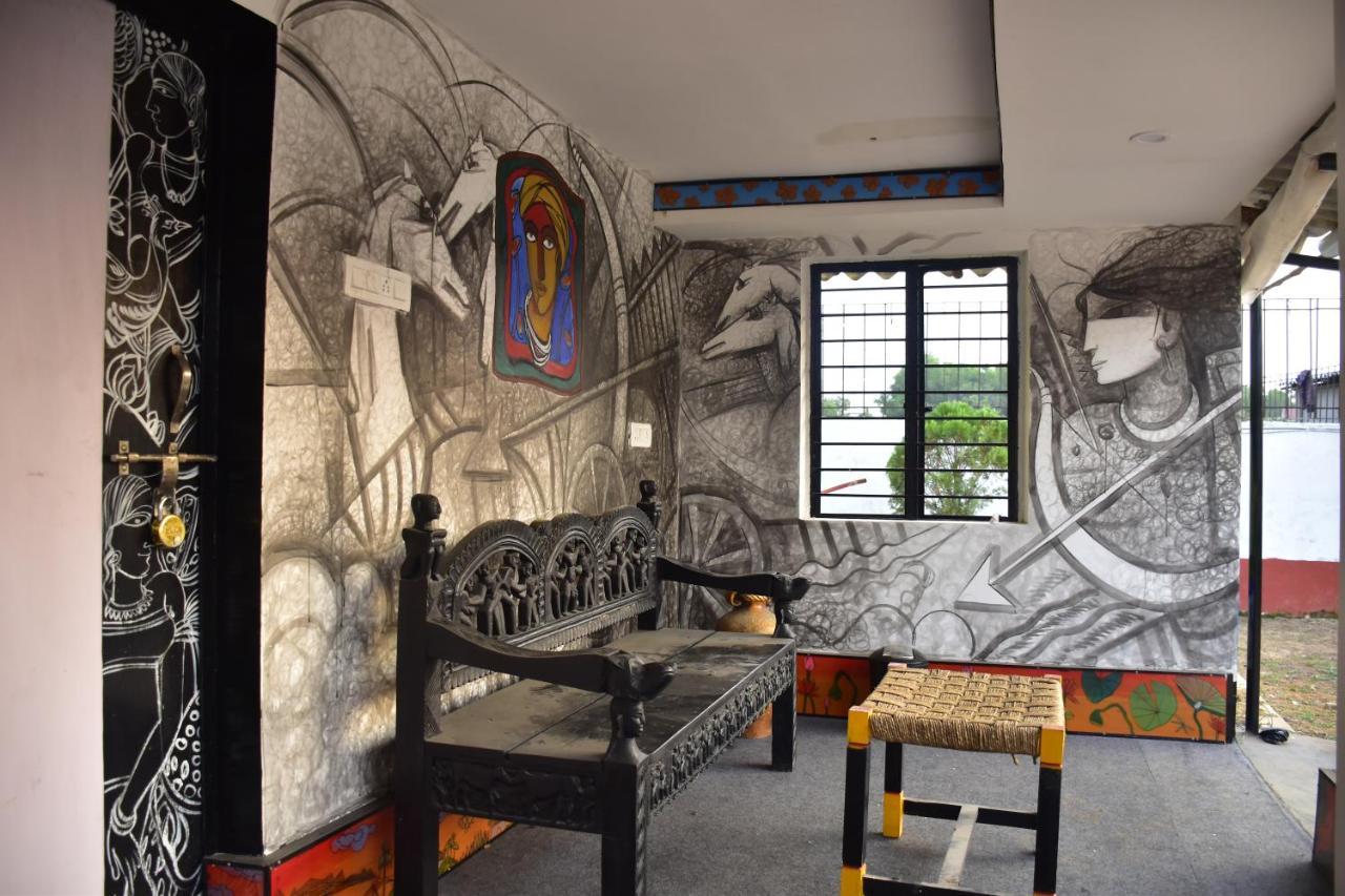 Panchobon Art Resort Shānti Niketan Extérieur photo