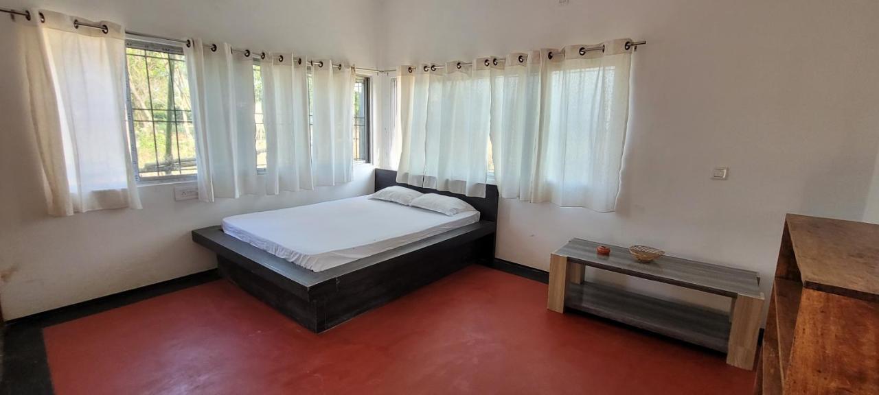 Panchobon Art Resort Shānti Niketan Extérieur photo