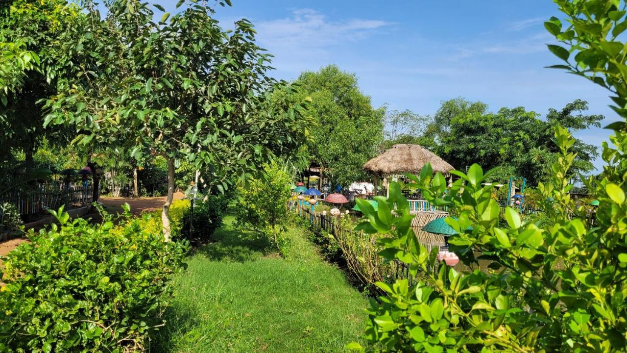 Panchobon Art Resort Shānti Niketan Extérieur photo