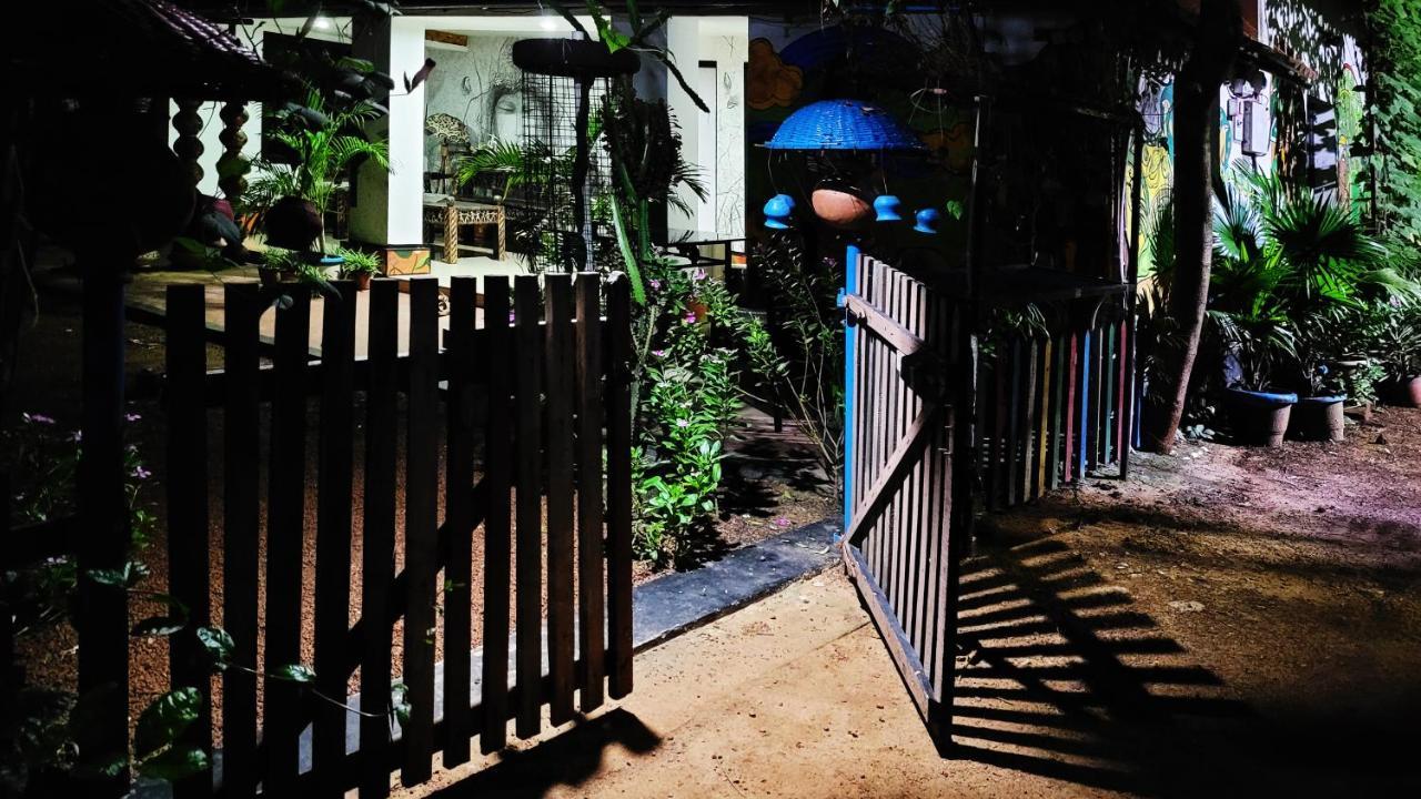 Panchobon Art Resort Shānti Niketan Extérieur photo