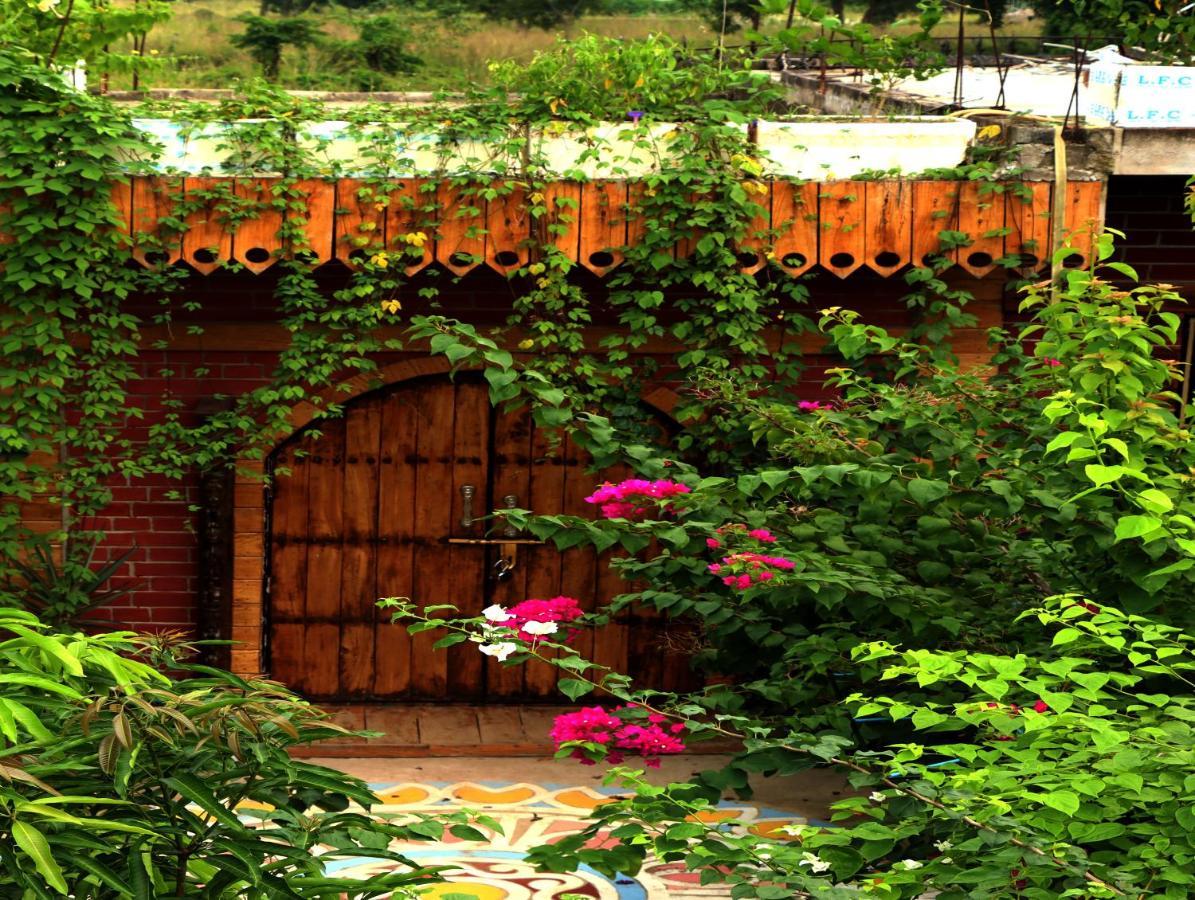 Panchobon Art Resort Shānti Niketan Extérieur photo
