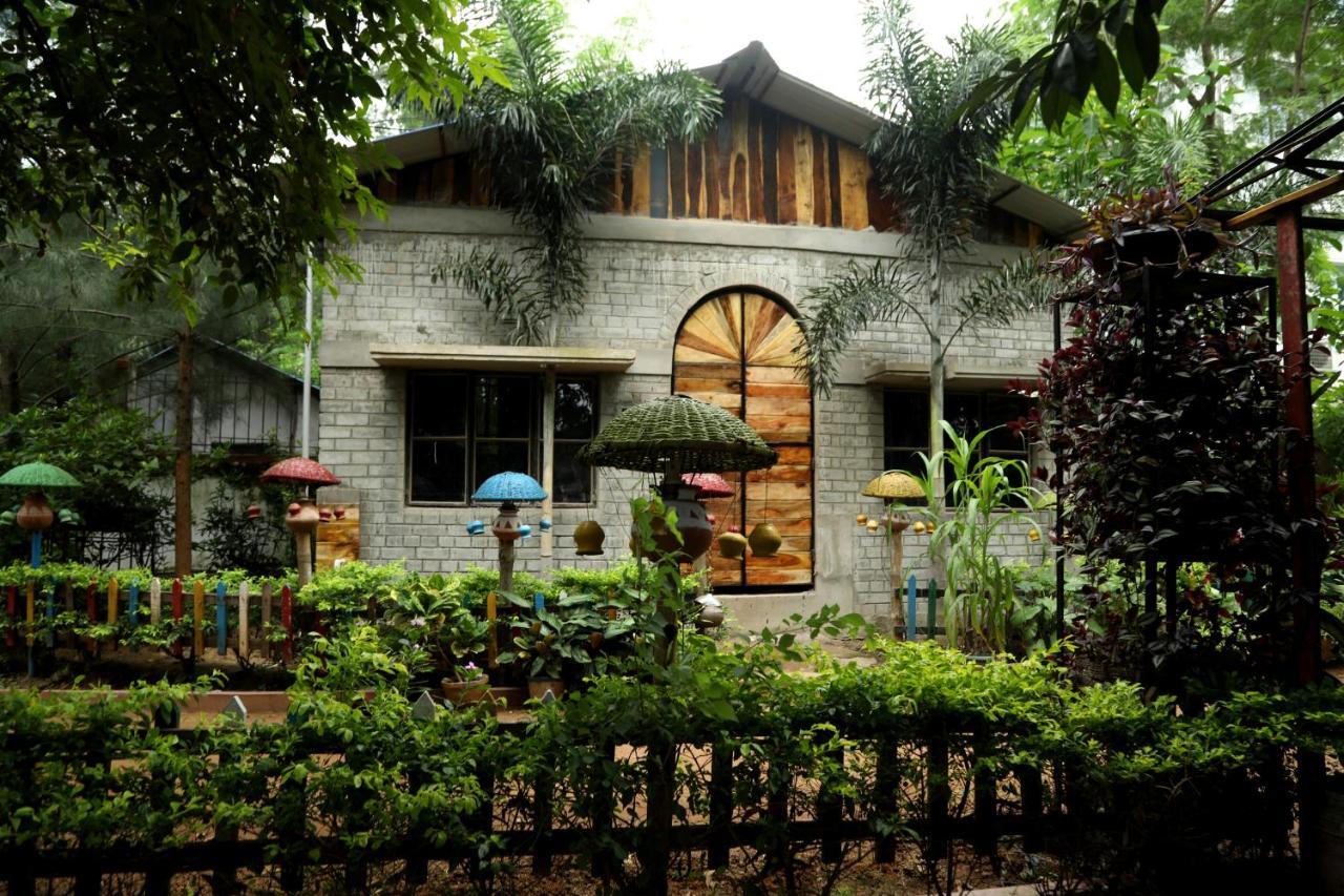 Panchobon Art Resort Shānti Niketan Extérieur photo
